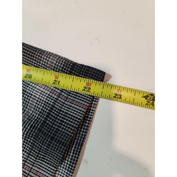 Duluth Trading Shirt Mens 2XL XXL Black Gray Plaid Short Sleeve Summer Gorpcore - Picture 8 of 10